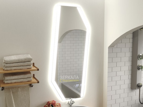 Зеркало с подсветкой для ванной комнаты Спейс Лонг 65х85 см
